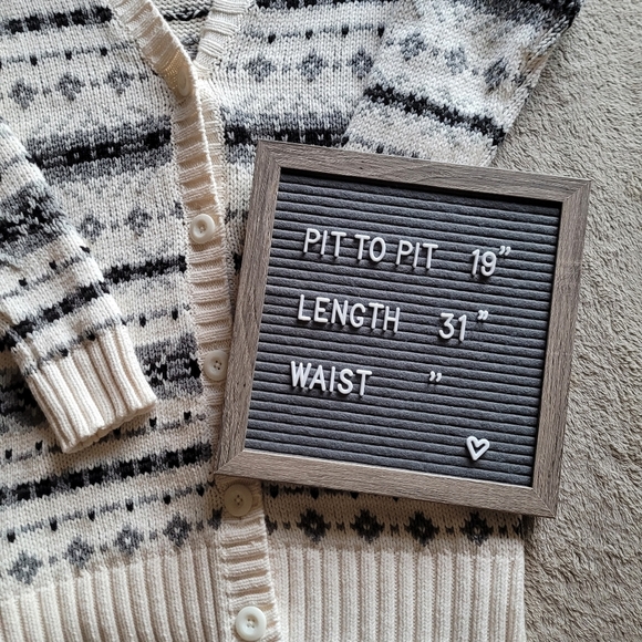 G.H. Bass & Co long cardigan size medium - Picture 12 of 13